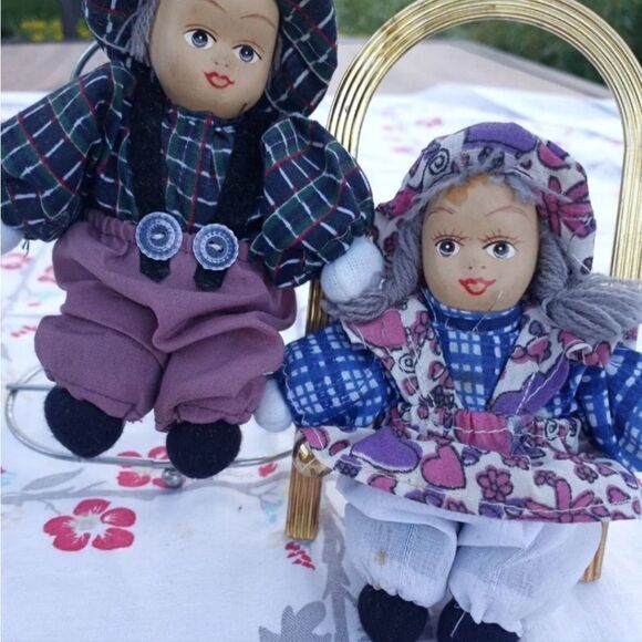 Lot Of 4 Small Sand  Body Dolls 2 Fermers( Couple)& 2 CowboysSmall Sand Body - Picture 4 of 9